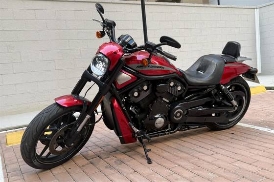 HARLEY-DAVIDSON V ROD NIGHT ROD ESPECIAL HARLEY-DAVIDSON V ROD NIGHT ROD ESPECIAL